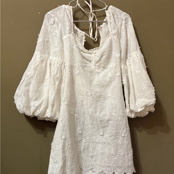 Showpo. Dresses & Skirts - Showpo White Embroidered Mini Dress with Puff Sleeves